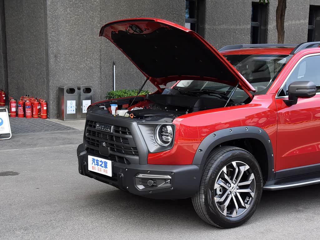 长城汽车 哈弗大狗 2022款 2.0t dct四驱哮天犬追猎版