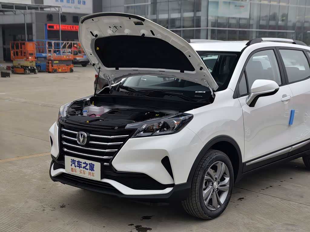 长安汽车 长安cs15 2021款 1.5l 手动进取型