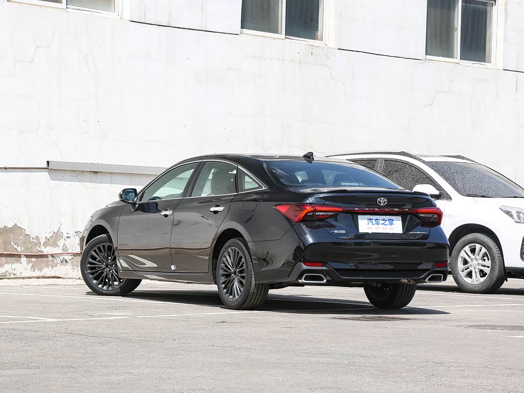 一汽丰田 亚洲龙 2023款 2.5l touring尊贵版