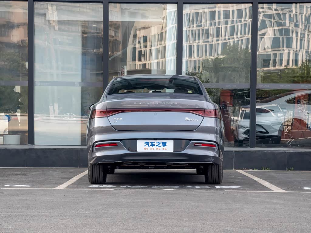 比亚迪 秦plus 2023款 冠军版 ev 420km超越型