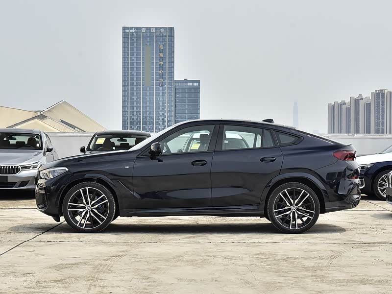 宝马(进口) 宝马x6 2022款 改款二 xdrive40i 尊享型 m运动套装