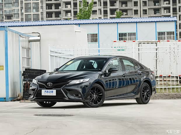 凯美瑞限时优惠店内让利达3万元