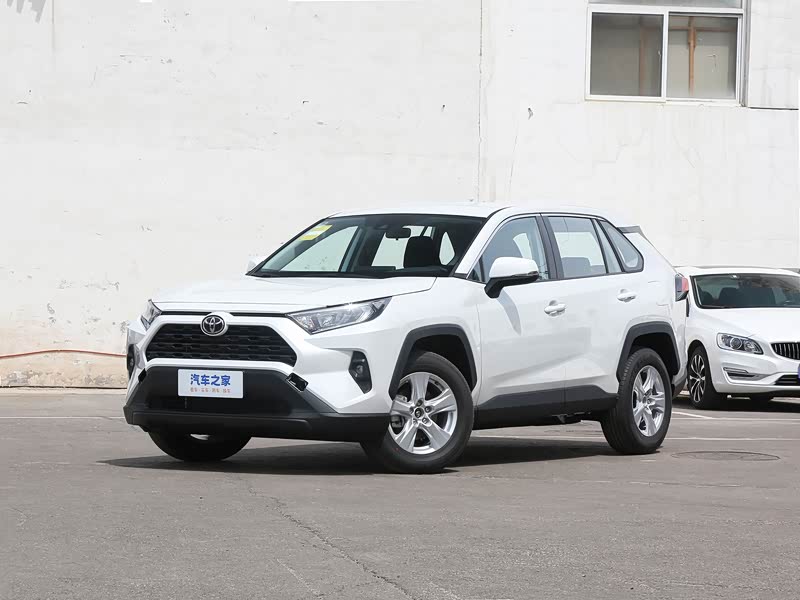 一汽丰田 rav4荣放 2023款 2.0l cvt两驱都市版