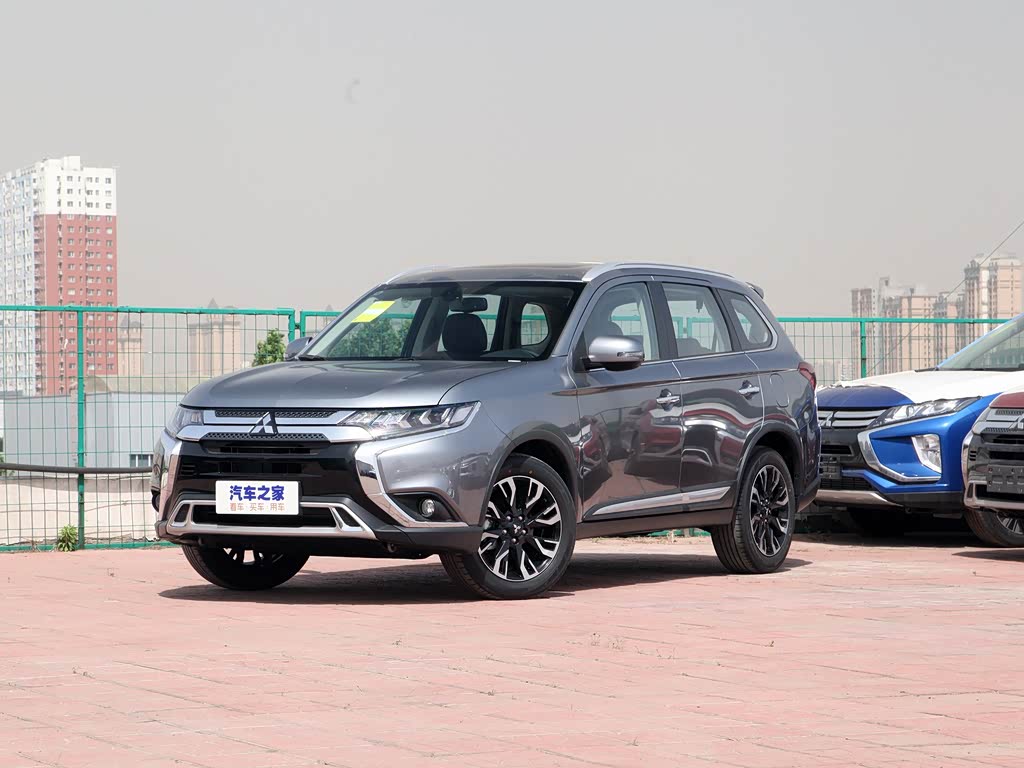 广汽三菱 欧蓝德 2020款 2.4l 四驱致享版 5座