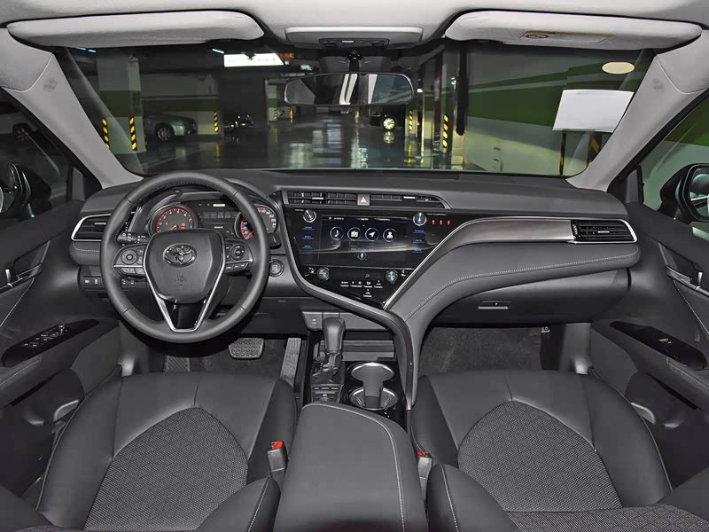 广汽丰田 凯美瑞 2019款 2.5s 锋尚版 国vi