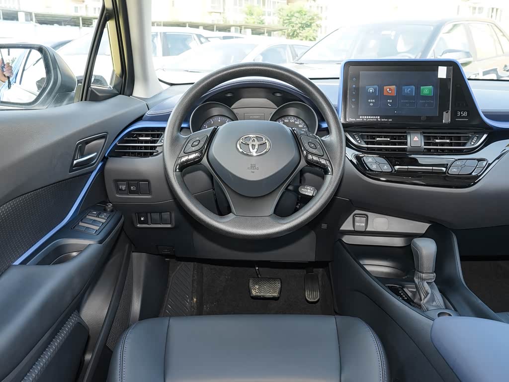 广汽丰田 丰田c-hr 2022款 2.0l 领先版