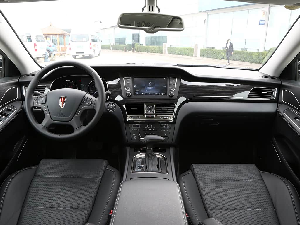 一汽红旗 红旗h7 2019款 1.8t 舒适版