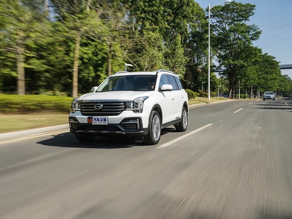 广汽乘用车 传祺gs8 2020款 390t 四驱至尊版(七座)