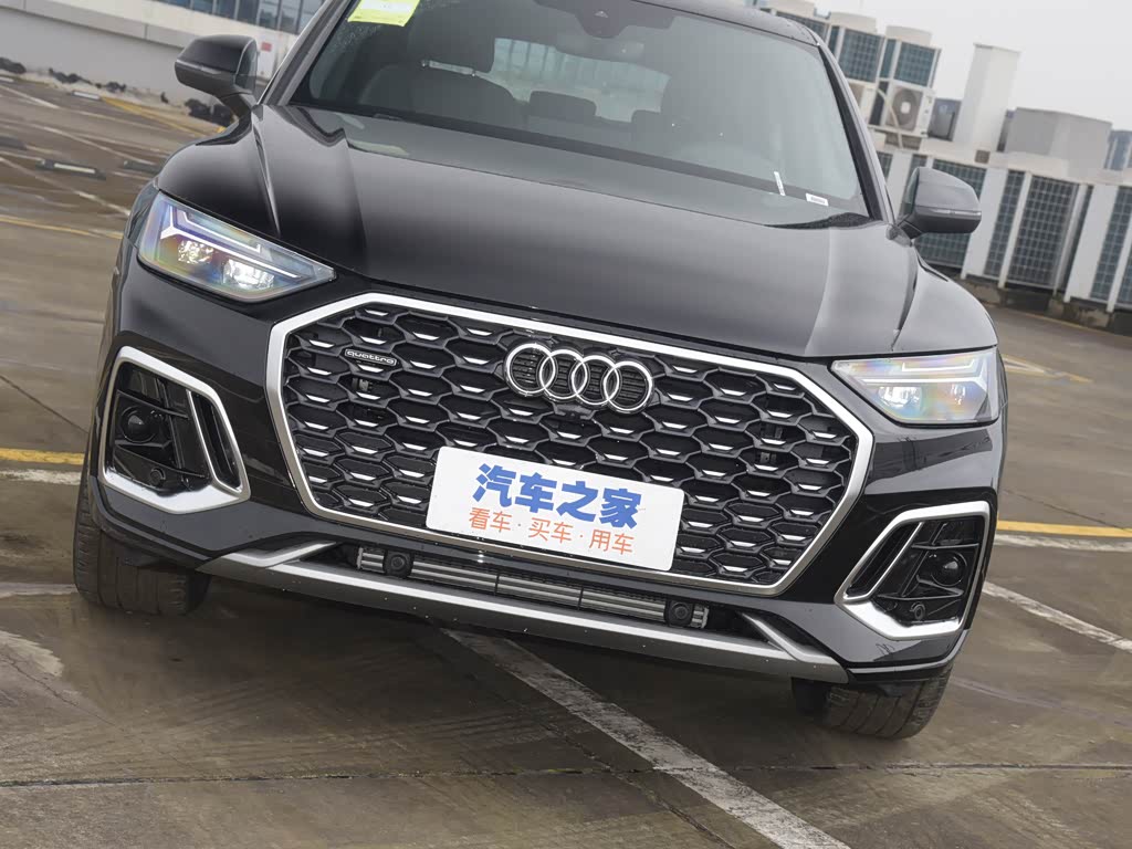 一汽奥迪 奥迪q5l sportback 2022款 40 tfsi 豪华型