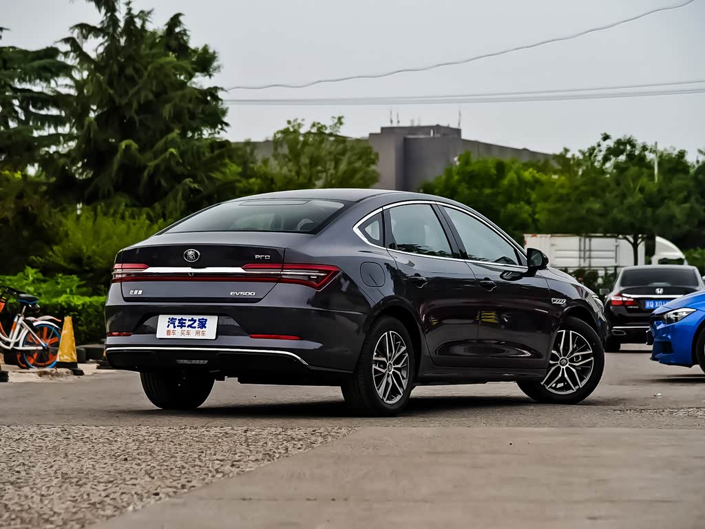 【图解图片_成都上典西区比亚迪秦pro新能源图片】-汽车之家