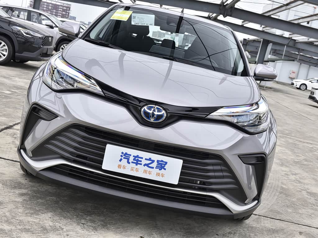 一汽丰田 奕泽izoa 2023款 双擎 2.0l 奕行版