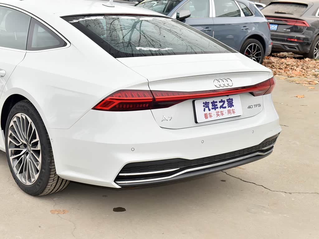 奥迪(进口) 奥迪a7 2023款 40 tfsi 豪华型