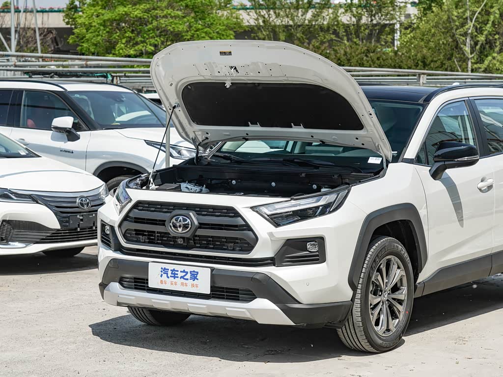 一汽丰田 rav4荣放 2023款 2.0l cvt四驱探险plus版