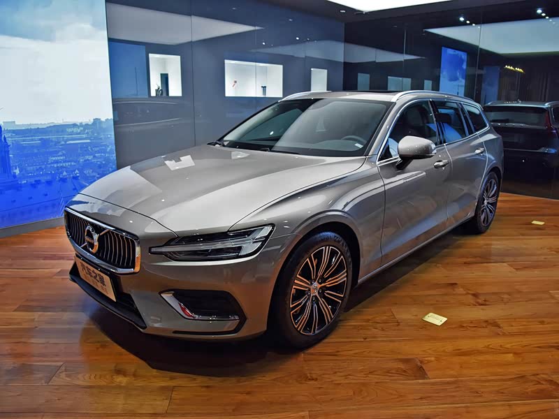 沃尔沃(进口) 沃尔沃v60 2020款 t5 智远豪华版