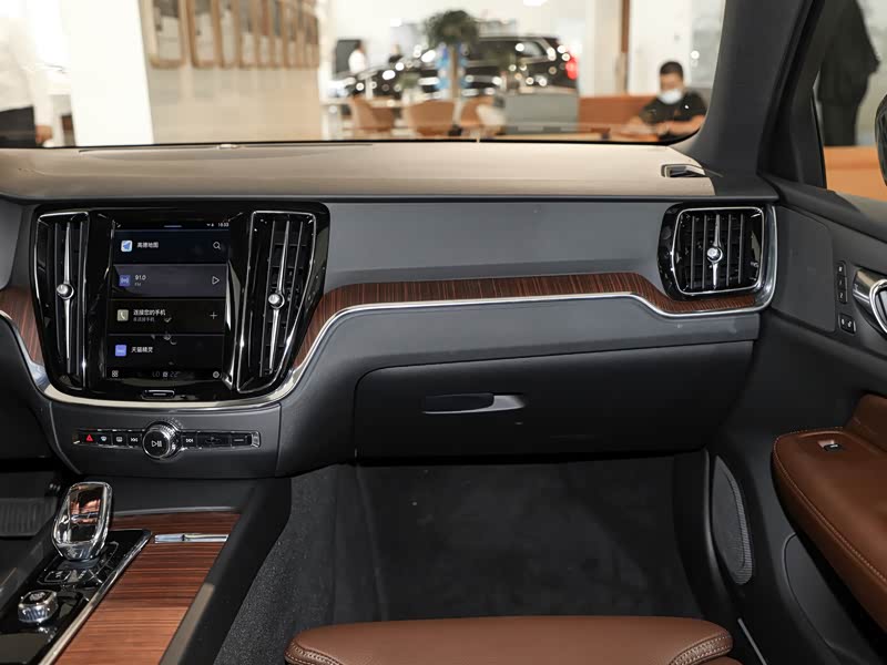 【图解图片_宜昌恒信瑞沃沃尔沃v60图片】-汽车之家