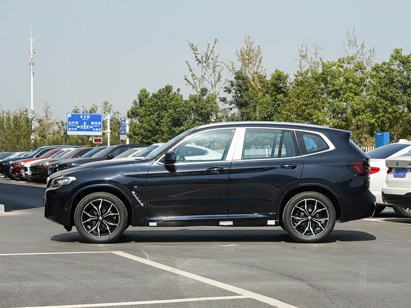 华晨宝马 宝马x3 2022款 改款 xdrive25i m运动套装