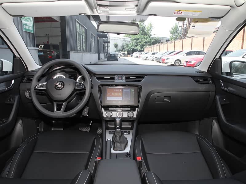 上汽大众斯柯达 明锐 2021款 1.5l 自动舒适版