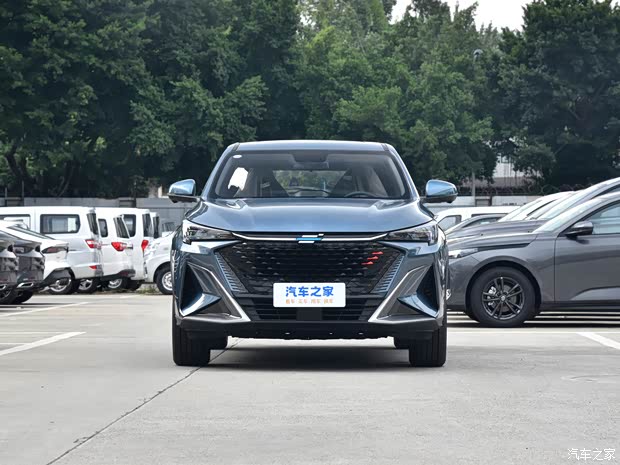 长安欧尚x5 plus全系热销 优惠达2万