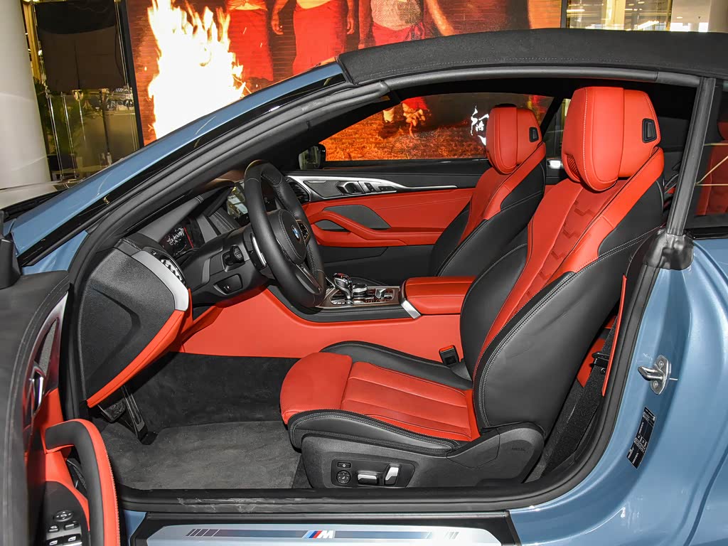 宝马(进口) 宝马8系 2021款 改款 840i 敞篷轿跑车 m运动套装