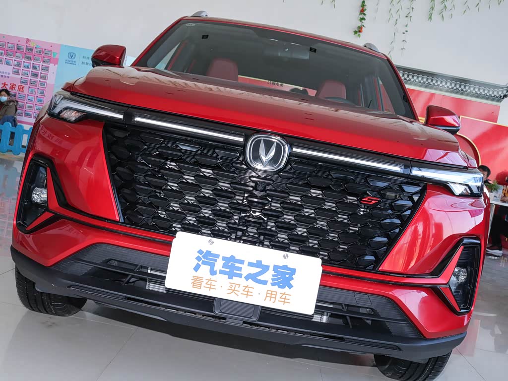 长安汽车 长安cs35plus 2021款 改款 蓝鲸ne 1.4t dct豪华型