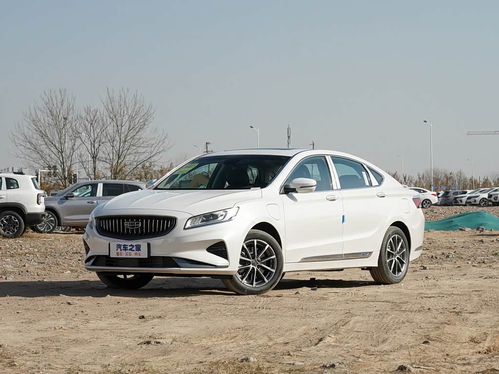 吉利新能源 博瑞新能源 2022款 1.5t phev 里程升级版尊贵型