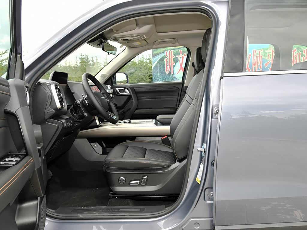 长城汽车 哈弗大狗 2024款 1.5t dct边牧版