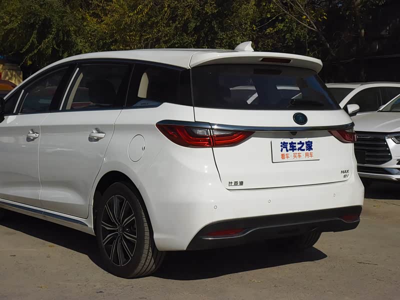 比亚迪 宋max新能源 2019款 ev 智行限量版 豪华型 6座