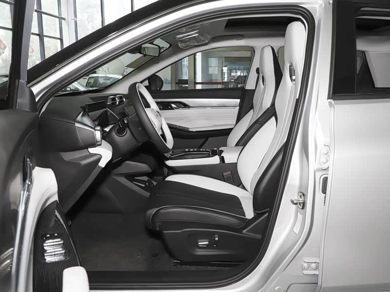 东风乘用车 皓瀚 2023款 dh-i 1.5t 旗舰版