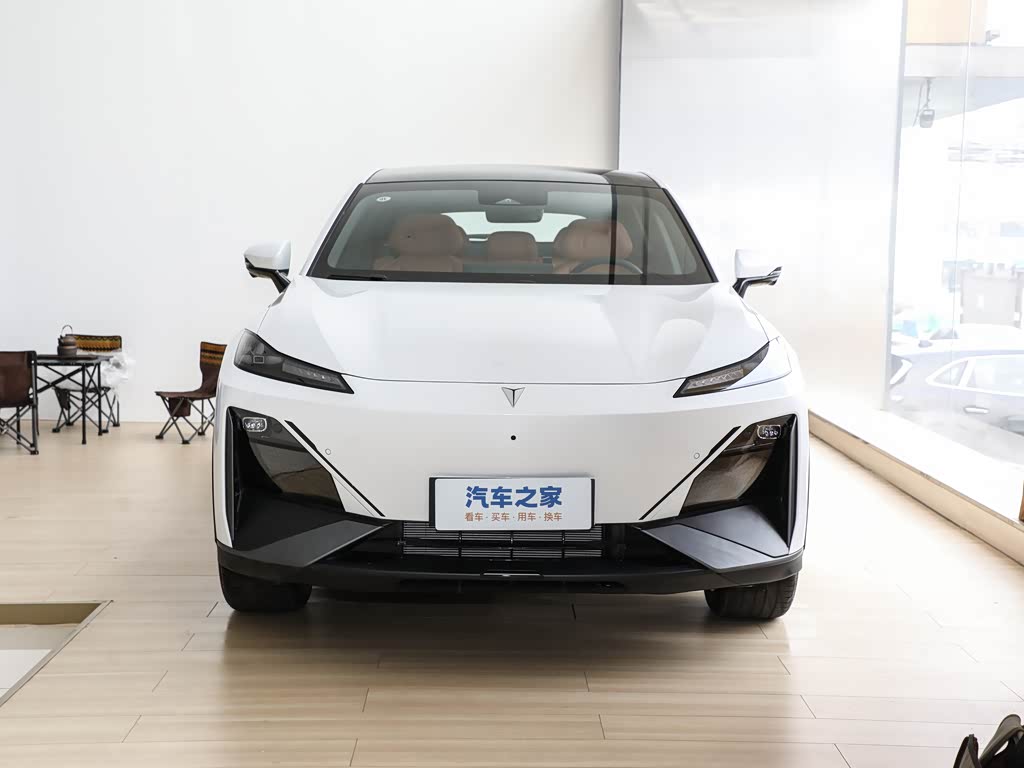 深蓝汽车 深蓝s7 2023款 121max增程版