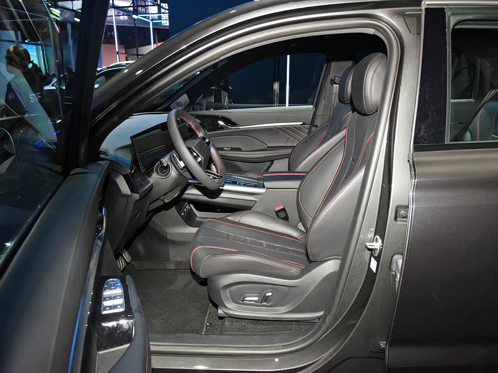 上汽集团 荣威rx5 emax 2022款 1.5t phev无畏尊崇版