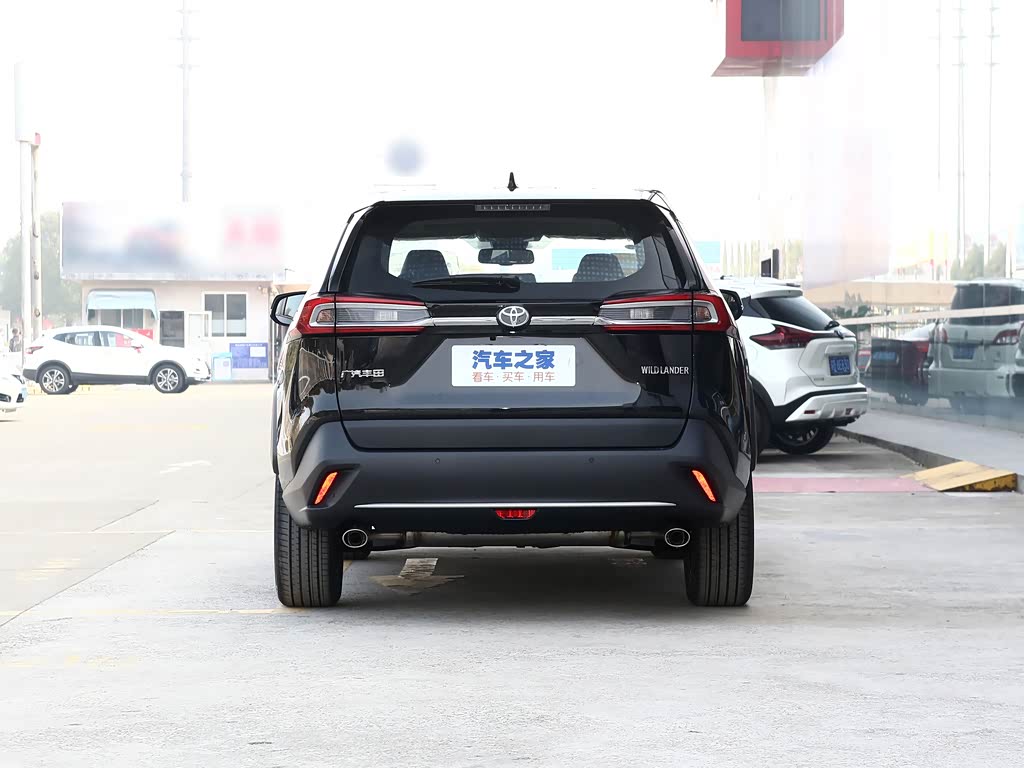 广汽丰田 威兰达 2022款 2.0l cvt两驱尊贵版
