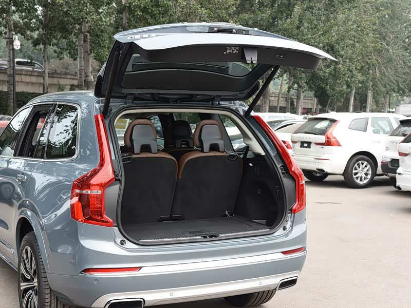 沃尔沃(进口) 沃尔沃xc90 2020款 t6 智雅豪华版 7座 车厢座椅 已经是