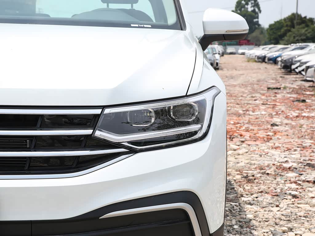 广汇江西运通众祥汽车>上汽大众>途观l>2023款改款330tsi自动两驱智享