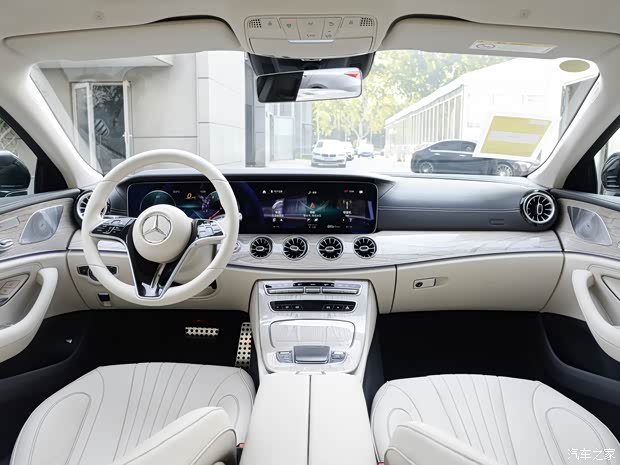 奔驰cls热销中 价格直降3万