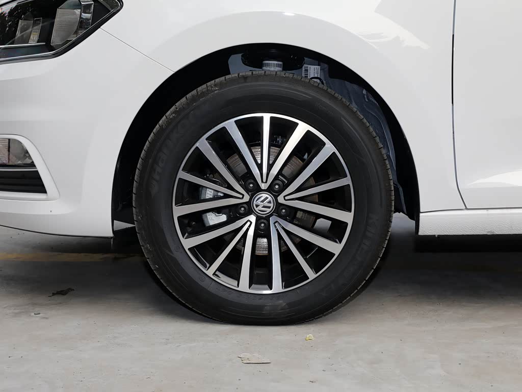 上汽大众 桑塔纳 2021款 1.5l 手动舒适版