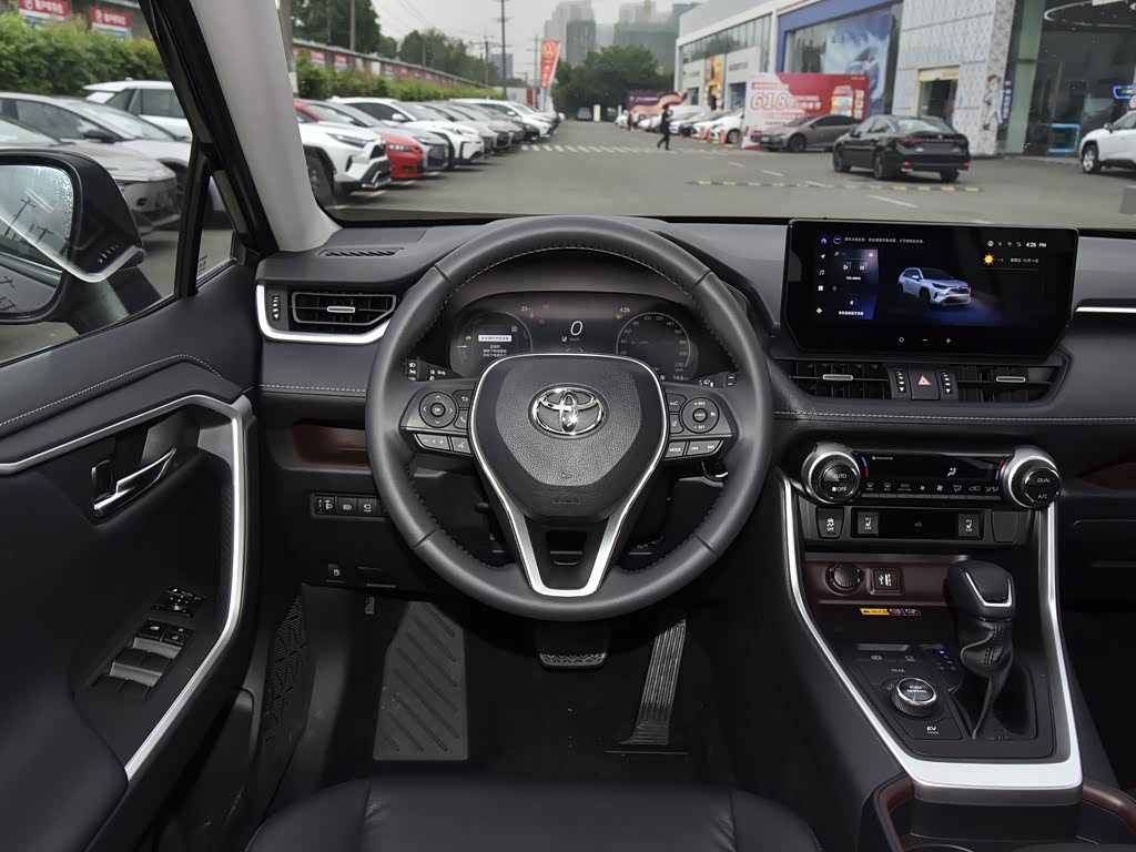 一汽丰田 rav4荣放 2023款 双擎 2.5l e-cvt四驱旗舰版