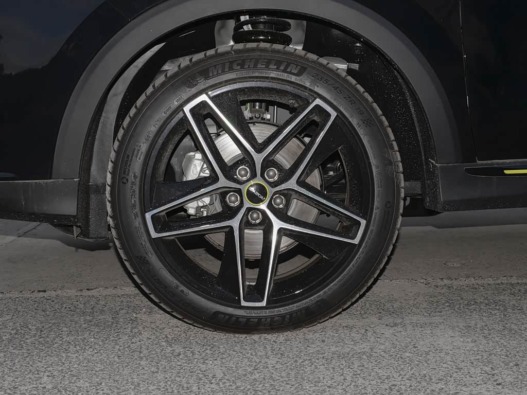 上汽集团 荣威rx5 2022款 plus 330tgi 自动领潮智享版