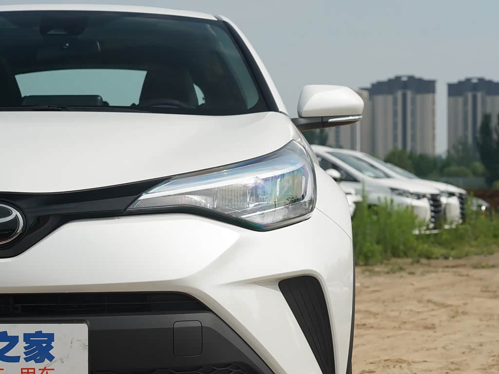 广汽丰田 丰田c-hr 2022款 2.0l 领先版