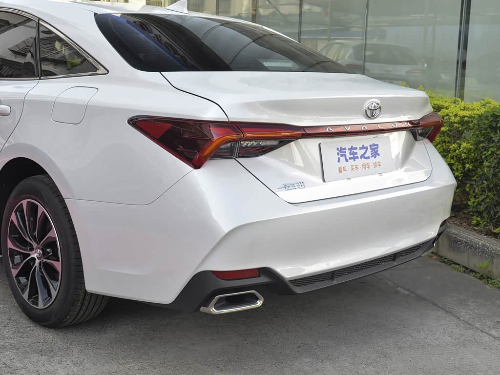 一汽丰田 亚洲龙 2023款 2.0l 进取版