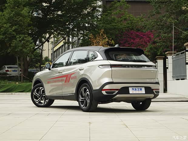 奔腾t90限时优惠5000元欢迎试乘试驾