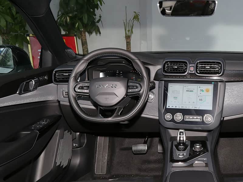 领克 领克03 2022款 1.5td dct劲pro
