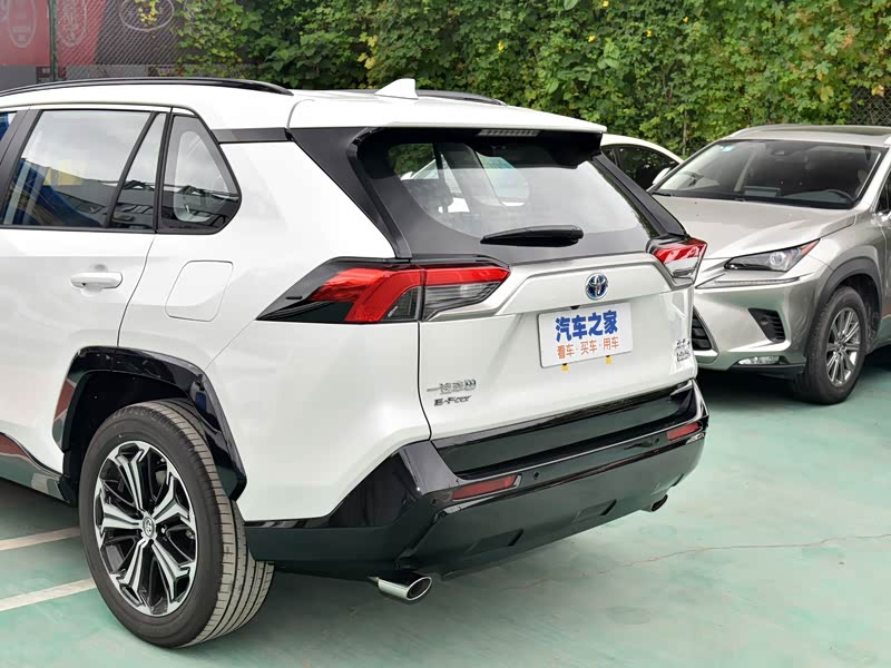 一汽丰田 rav4荣放双擎e  2022款 2.5l 四驱旗舰pro
