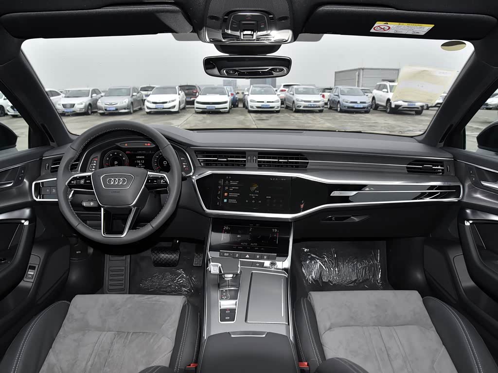 一汽奥迪 奥迪a6l 2022款 40 tfsi 豪华动感型