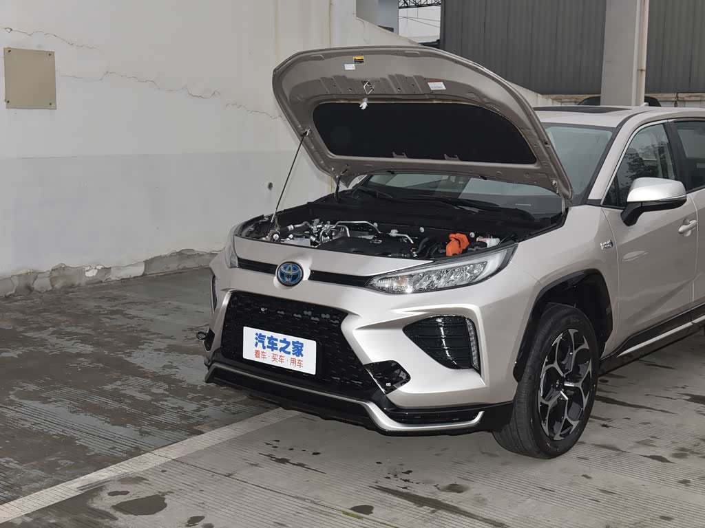 广汽丰田 威兰达新能源 2021款 高性能版 2.5l 四驱劲擎版