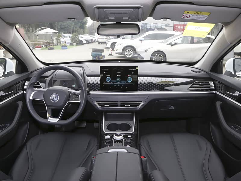 比亚迪 秦plus 2021款 ev 400km 领畅版