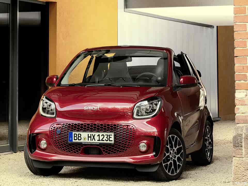 【图】外观更加q萌 新款smart eq官图发布_汽车之家