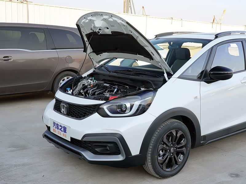 东风本田 life 2021款 1.5l cvt cro-s乐趣版