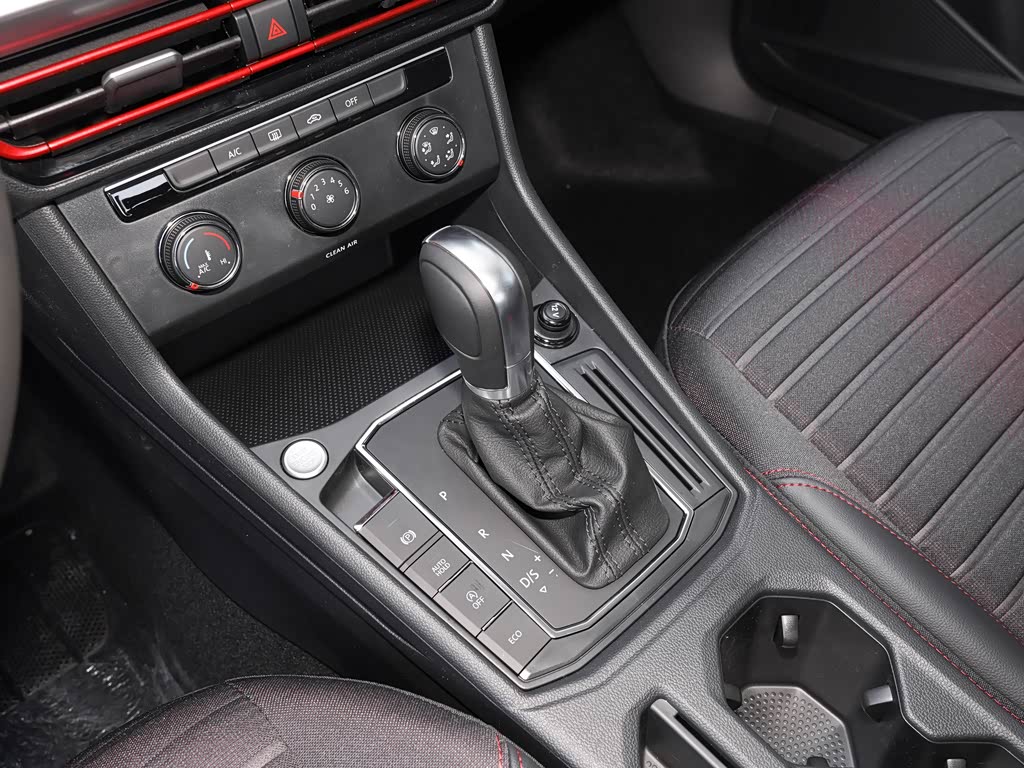 【图解图片_上汽大众高安和鑫4s店朗逸图片】-汽车之家