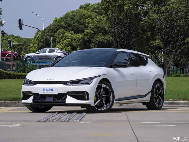 起亚ev6正价销售2828万起欢迎垂询