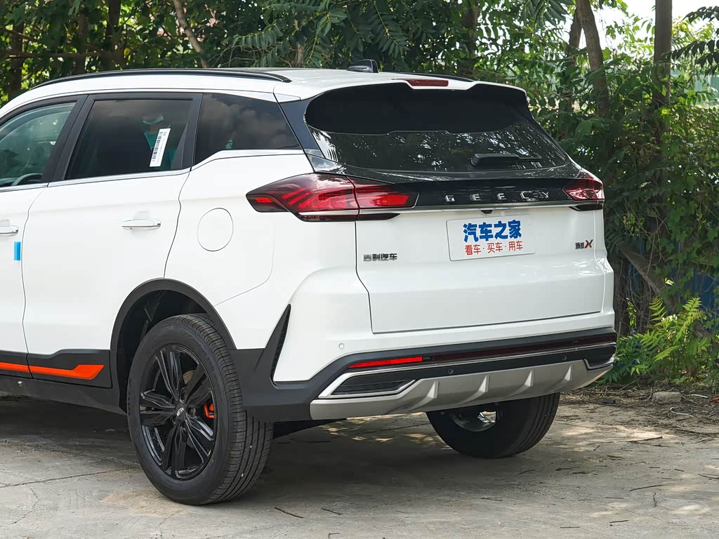 吉利汽车 博越 2022款 博越x 1.8td dct智尚型